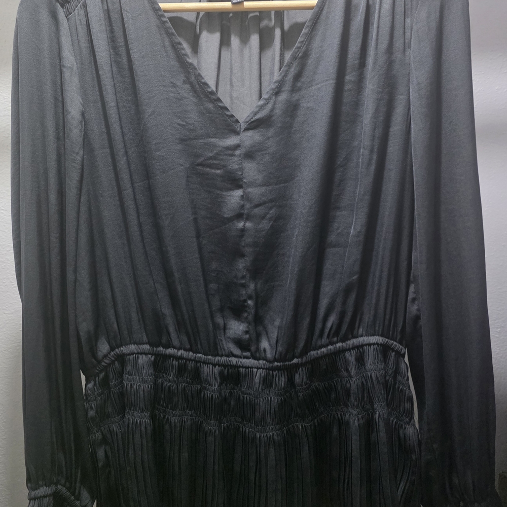 Catherine Malandrino Black V-Neck Blouse